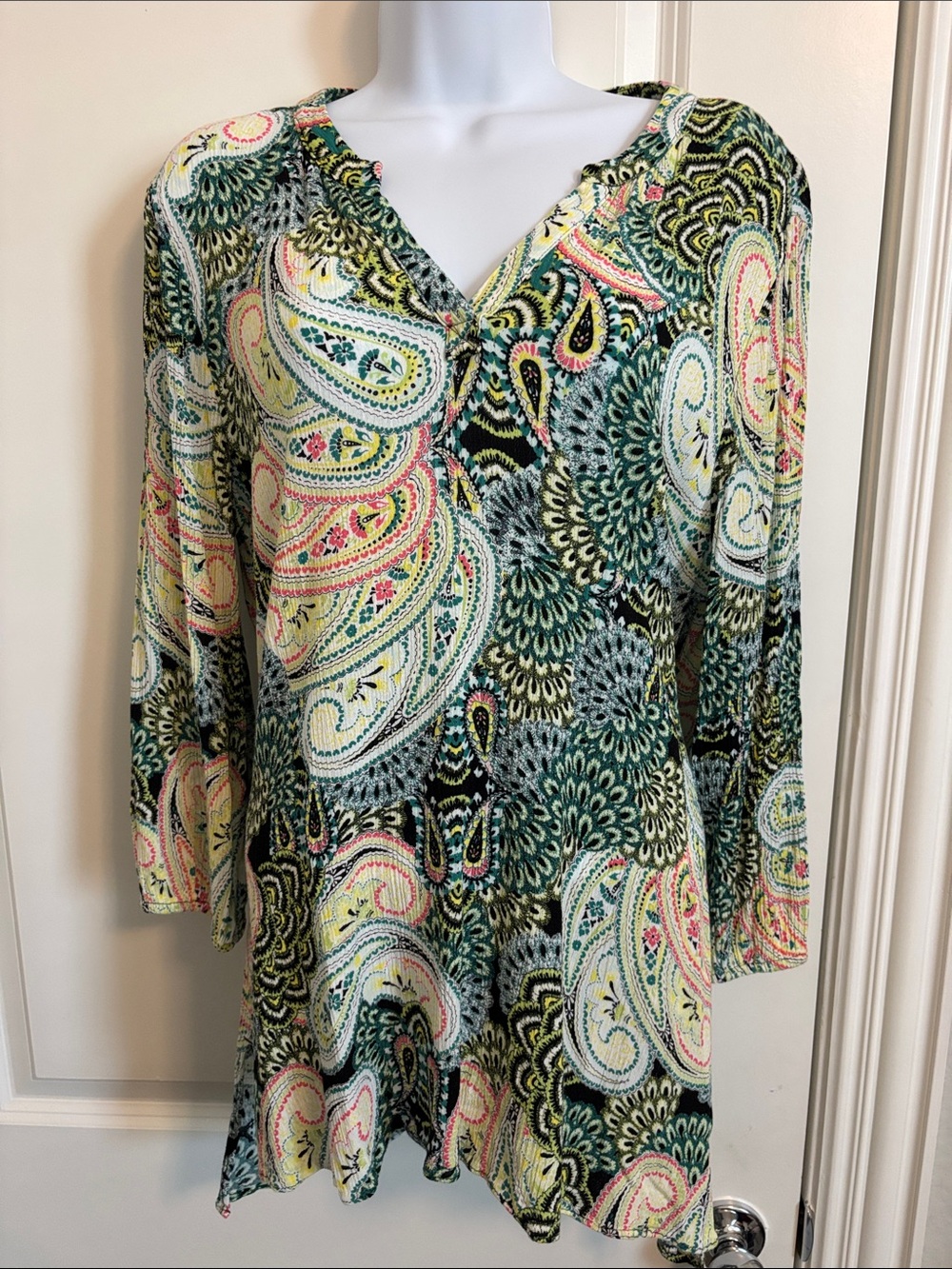 New Directions Paisley V-Neck Tunic Top - Green Multicolor L (#11T)